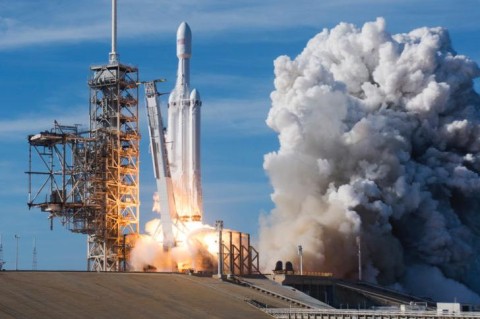 SpaceX перенесла запуск ракеты Falcon Heavy