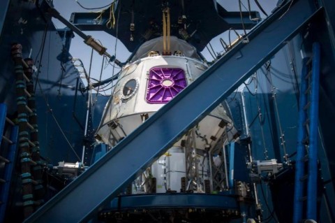 SpaceX анонсировала испытания космического корабля