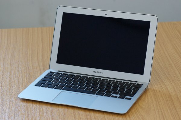 Новая уязвимость macOS позволяет взломать MacBook в один клик