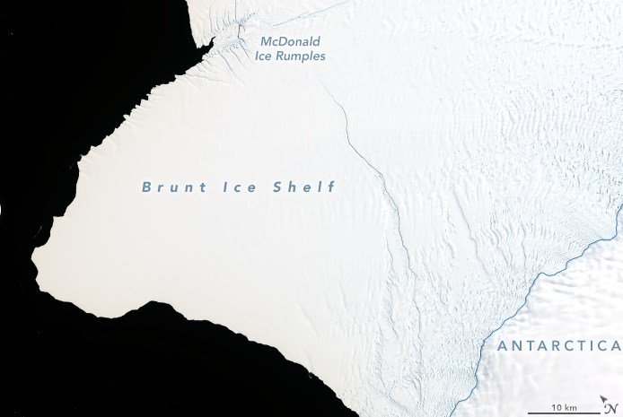 В Антарктике может образоваться айсберг размером с два Нью-Йорка