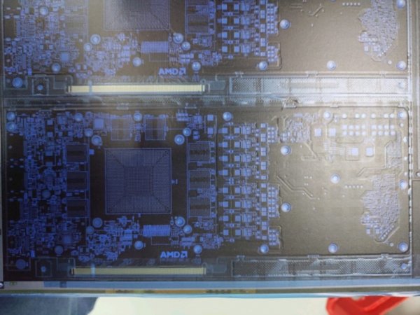 Конкурент NVIDIA? В сеть слили фото дизайны видеокарты AMD Navi