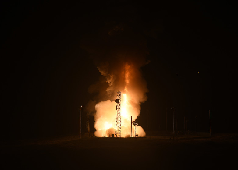 В США протестировали межконтинентальную баллистическую ракету