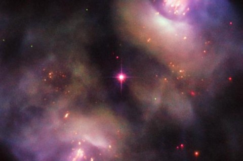 Телескоп Hubble заснял процесс гибели звезды