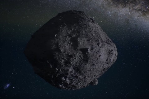 NASA показало полет над астероидом Бенну