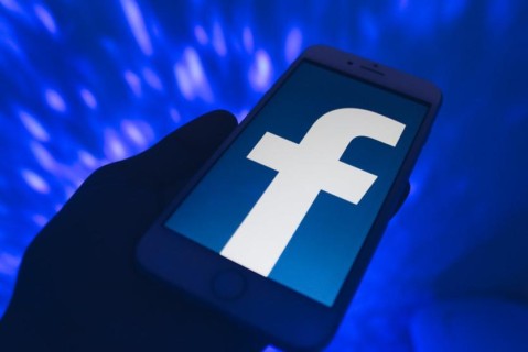 Facebook запускает систему электронных платежей