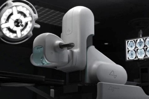 В США представили робота-хирурга для установки нейро-чипа