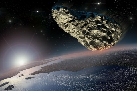 К Земле со скоростью 20 тыс. км в час приближается огромный астероид
