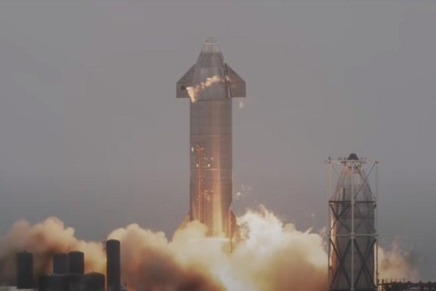 SpaceX показала видео первой успешной посадки корабля Starship