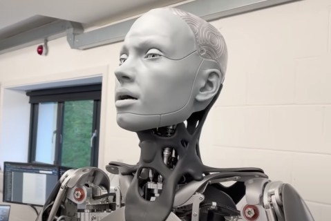 В Британии создали робота-гуманоида, умеющего проявлять эмоции