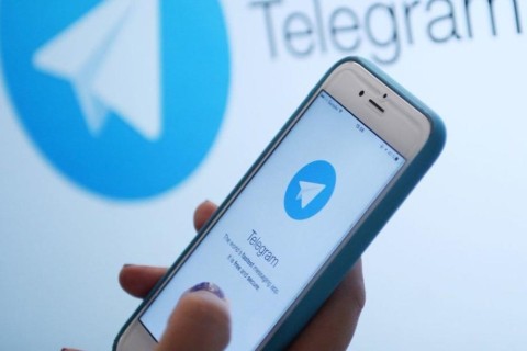Обновление: в Telegram появились новые эмодзи и возможность скрывать текст